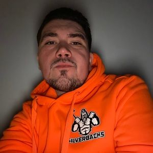 Meet your Posher, Mike